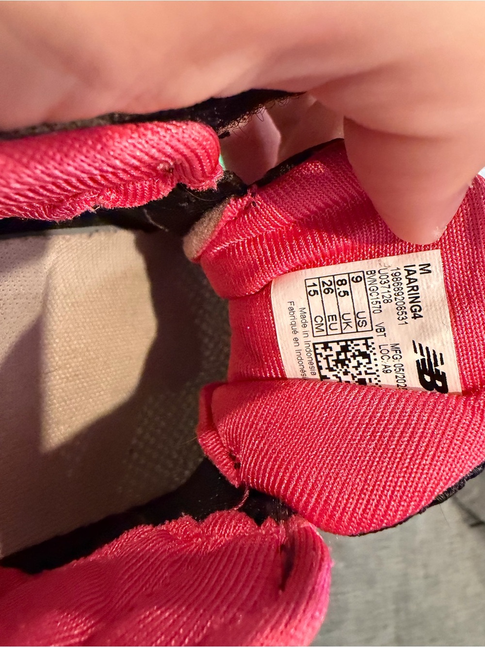 New Balance Pink Children's MARINGA Sneaker